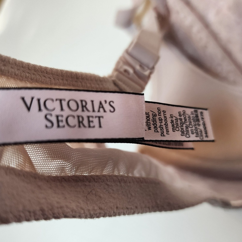 Victorias Secret Dream Angels Bra 34DDD Pink Lace Sequin Unlined Balconette F75 - Picture 2 of 8